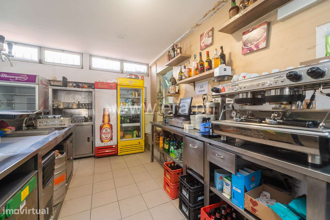 Trespasse - Restaurante / Café em Odivelas-11