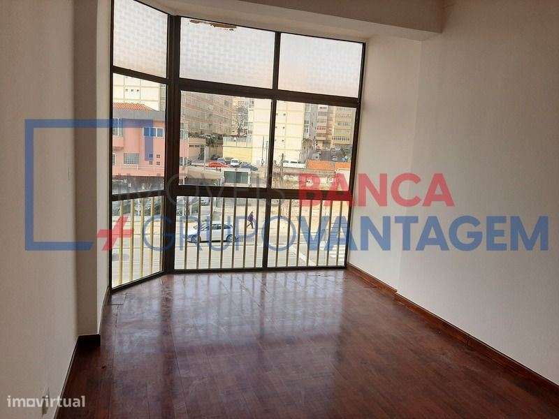 Apartamento, para venda, Seixal - Seixal, Arrentela e Aldeia de Pai... - Grande imagem: 5/17