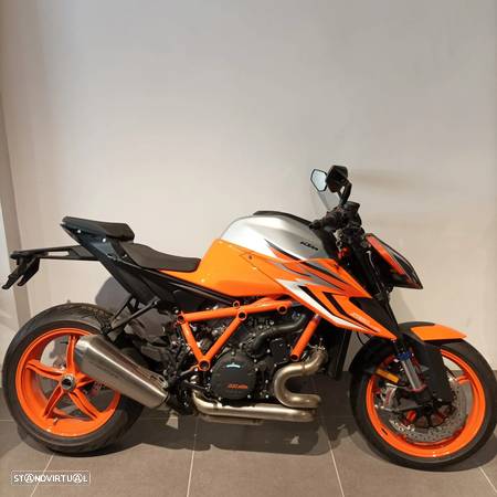 KTM SuperDuke SUPER DUKE R - 1