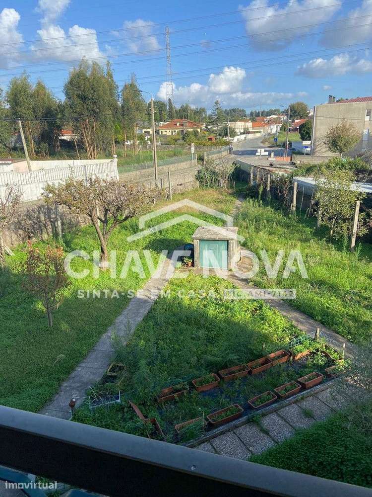 Moradia Isolada T3+1 em Serzedo (Vila Nova de Gaia) - Grande imagem: 4/25