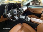 BMW Seria 5 520d xDrive - 5