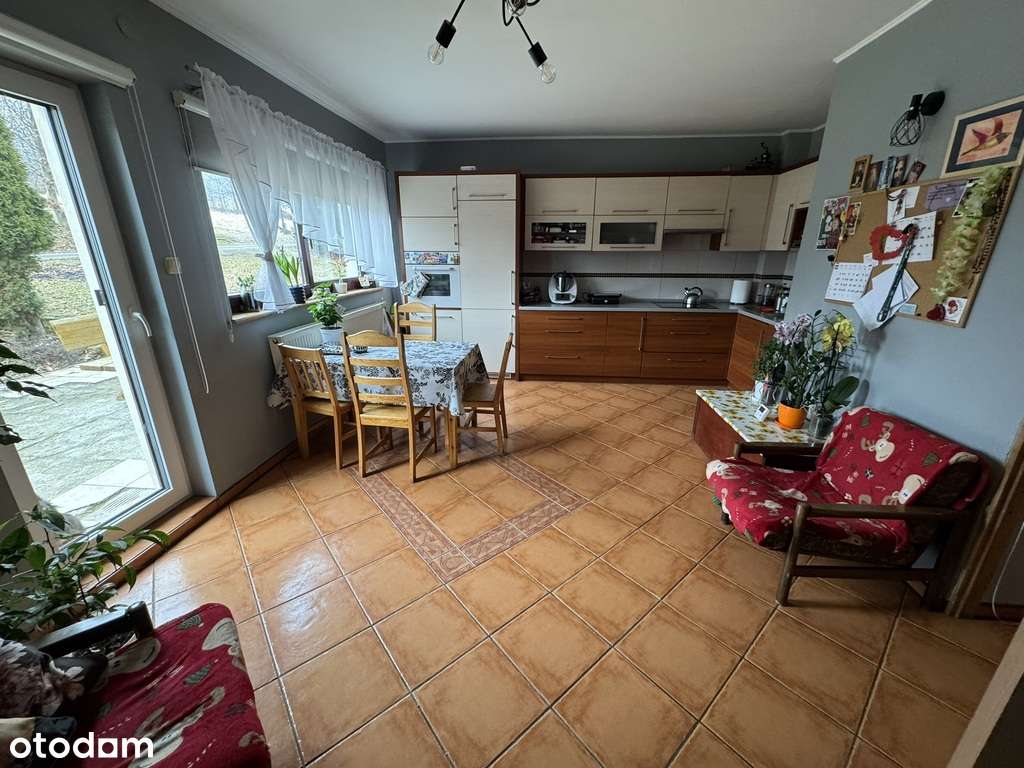 Dom z potencjałem na inwestycję turystyczną - Pełny obrazek: 5/18