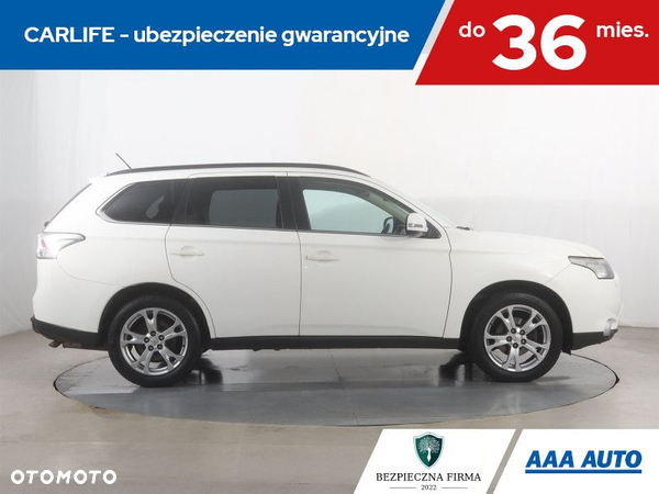 Mitsubishi Outlander - 7