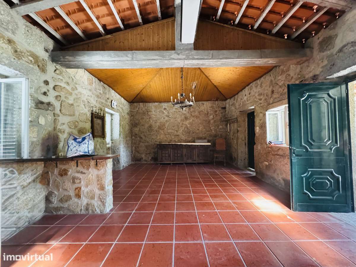 Moradia IndIvidual em Lago-26