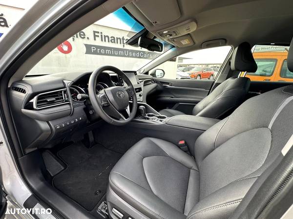 Toyota Camry 2.5 Hybrid Exclusive - 21
