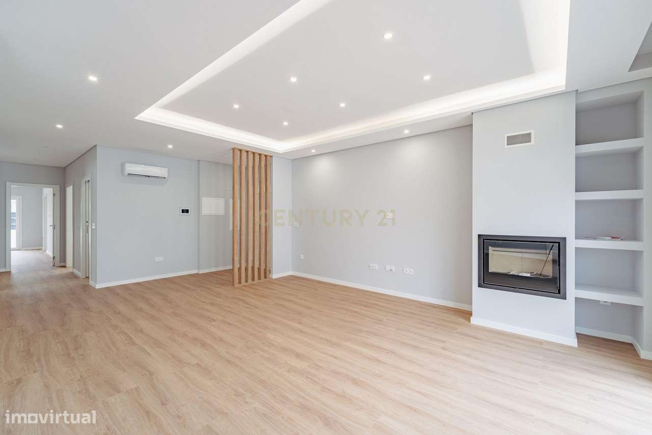 Moradia Nova térrea T3+1 em Fernão Ferro, Seixal-7
