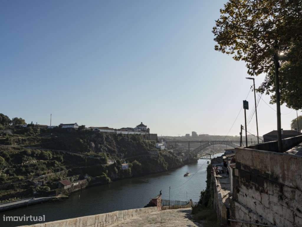 Prédio para Venda no Bonfim - Porto | Vista Rio Douro-9
