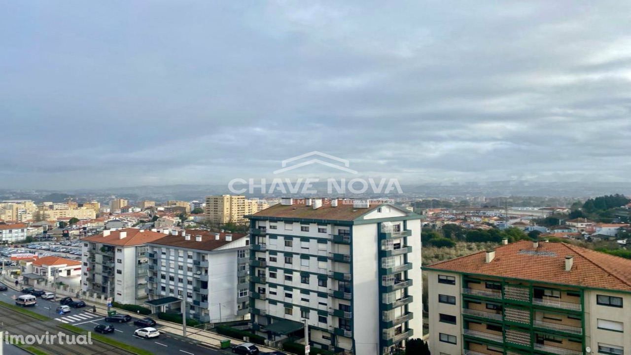 Apartamento T5 Avenida da República - Vila Nova de Gaia Linha metro.