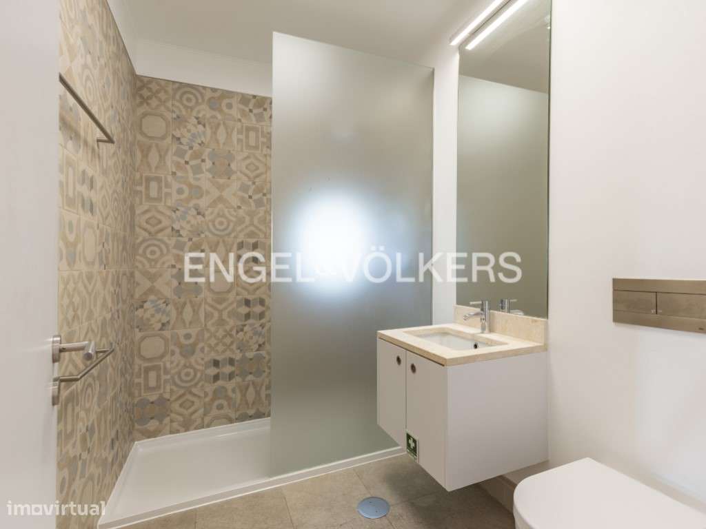 Amplo T2 com vista sobre o rio em Santos Design District-10