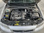 Volvo S60 2.5T Momentum - 28