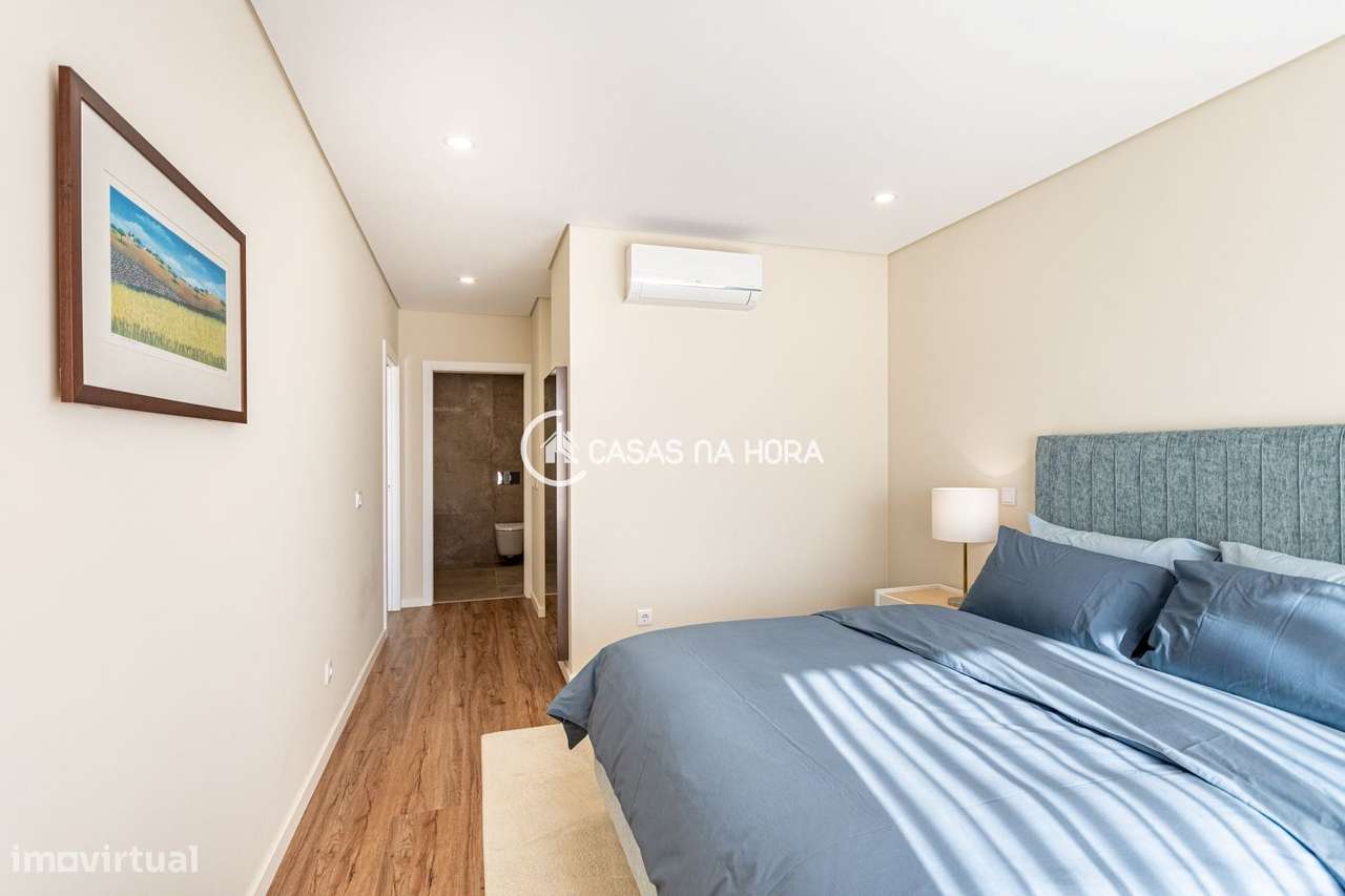 T3 NOVO NA ATALAIA - MONTIJO | MOBILADO, 2 AMPLAS VARANDAS E GARAGE...-16