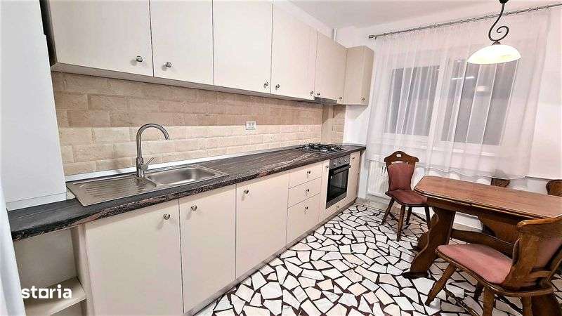 Tineretului-Parc, Metrou, apartament 4 camere renovat, pret 700E - Imagine principală: 5/8