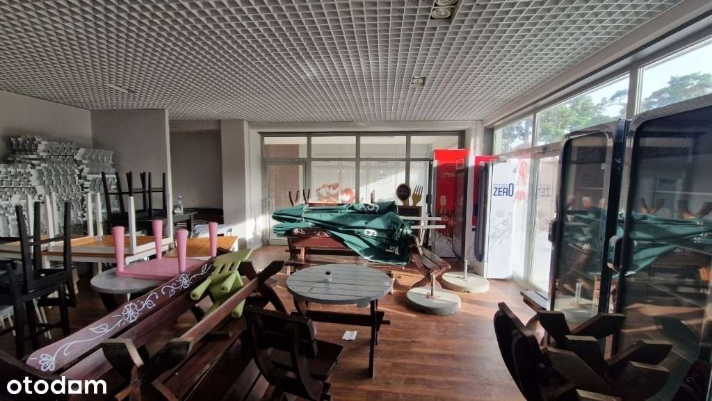 Lokal gastronomiczny przy wejściu na plażę, Dziwnówek - Pełny obrazek: 5/14