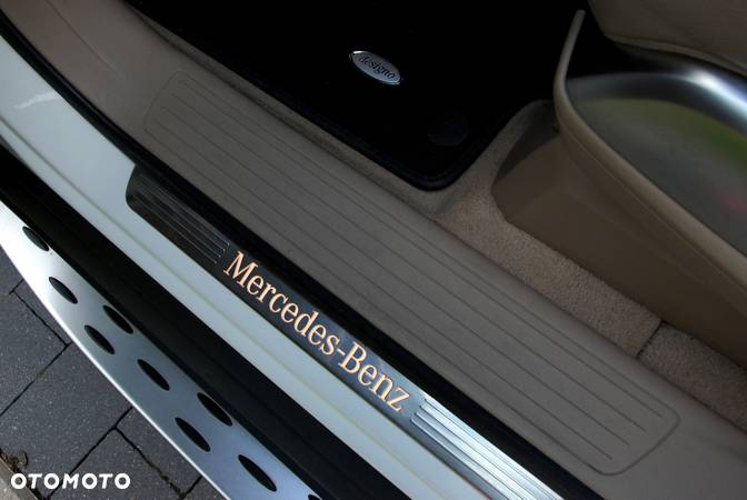 Mercedes-Benz GL 500 4-Matic - 24