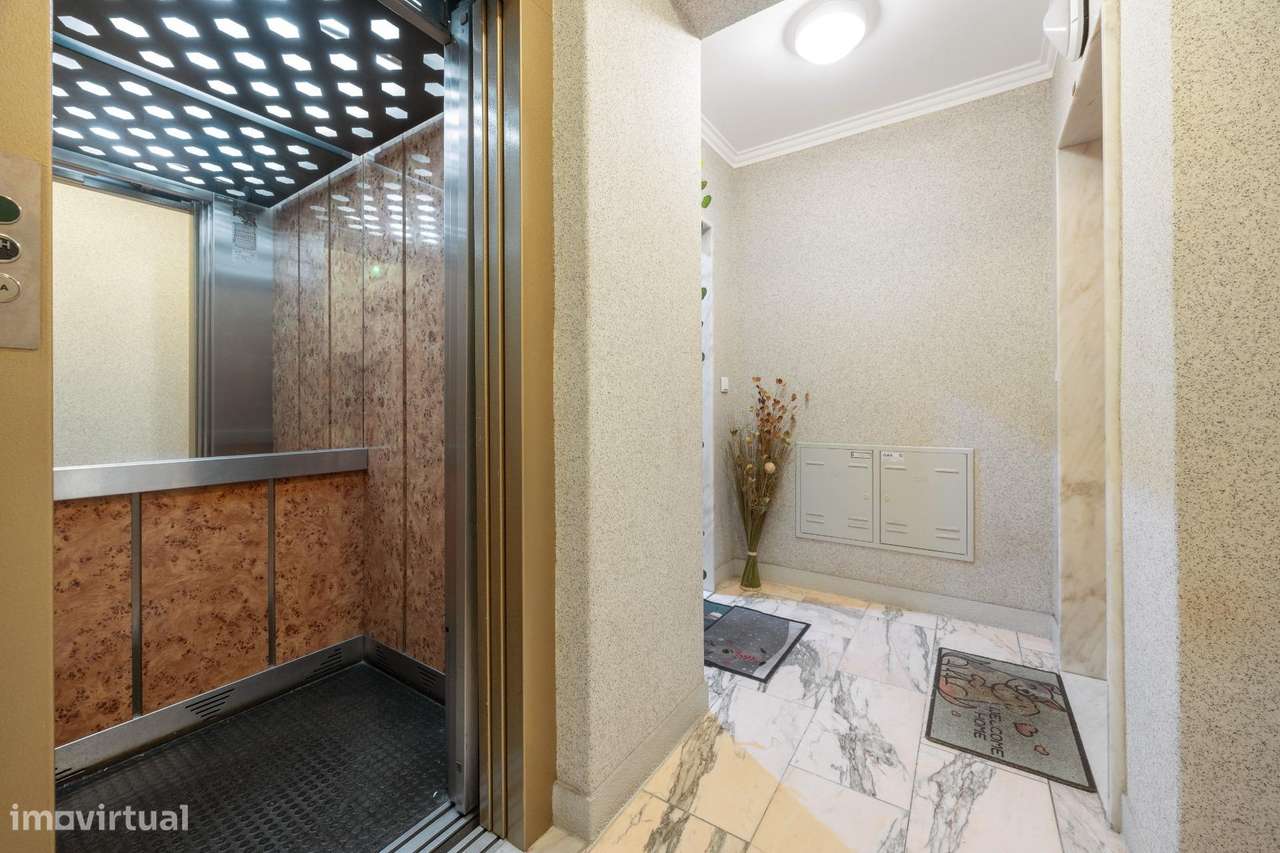 Apartamento T2 em Corroios | Conforto, Acessos e Qualidade de Vida-19