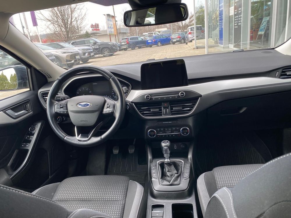 Ford Focus - foto 11