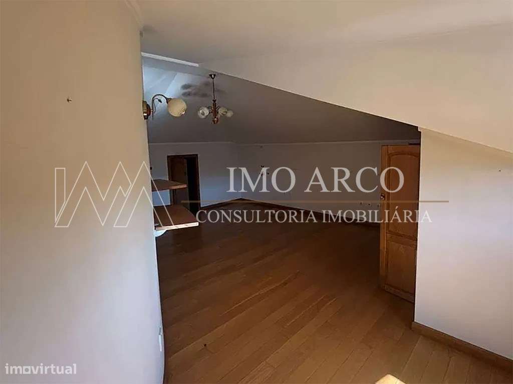 Quinta, com Moradia, Piscina e Adega-15