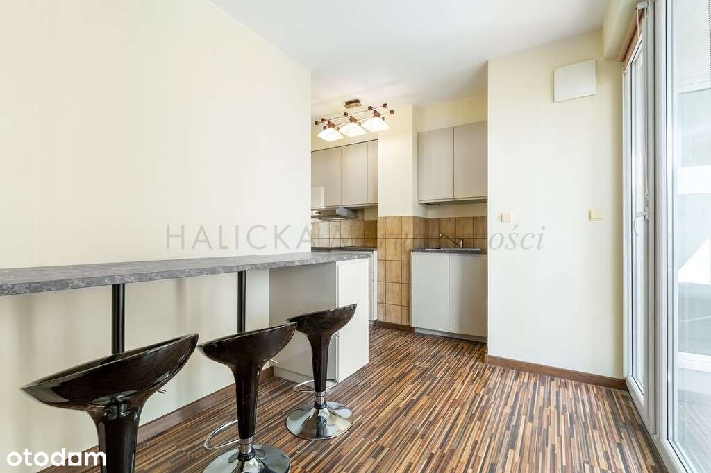 Niezależne pokoje, 2 balkony, parking-9