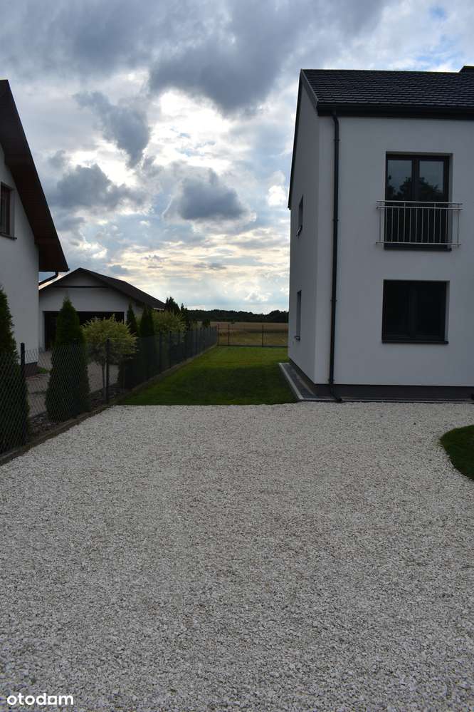 Nowoczesny dom z 4 pokojami w spokojnej okolicy - Pełny obrazek: 5/19