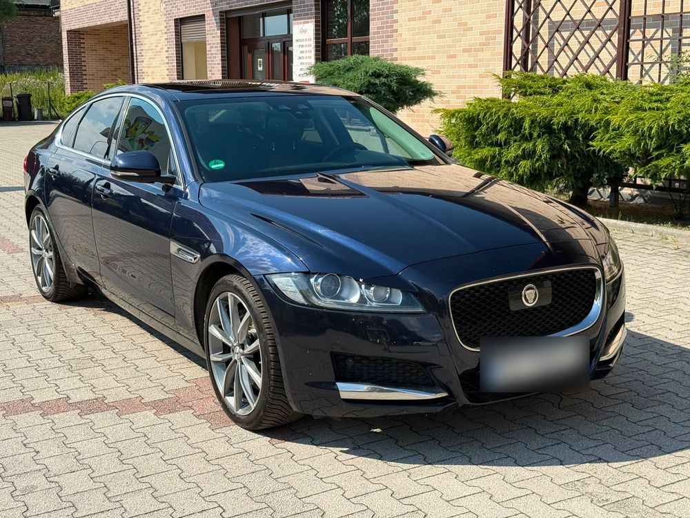 Jaguar XF X260 (2015-) 2.0 i4D Prestige 2018