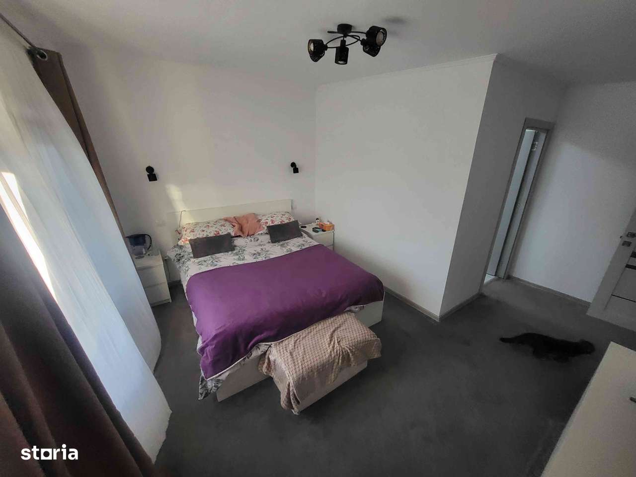 2 Case în curte comuna - Imagine principală: 5/18