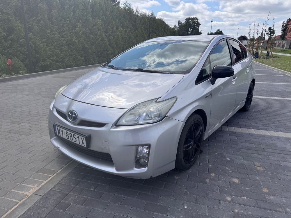 Toyota Prius III (2009-2015) 1.8 HSD Prestige 2009