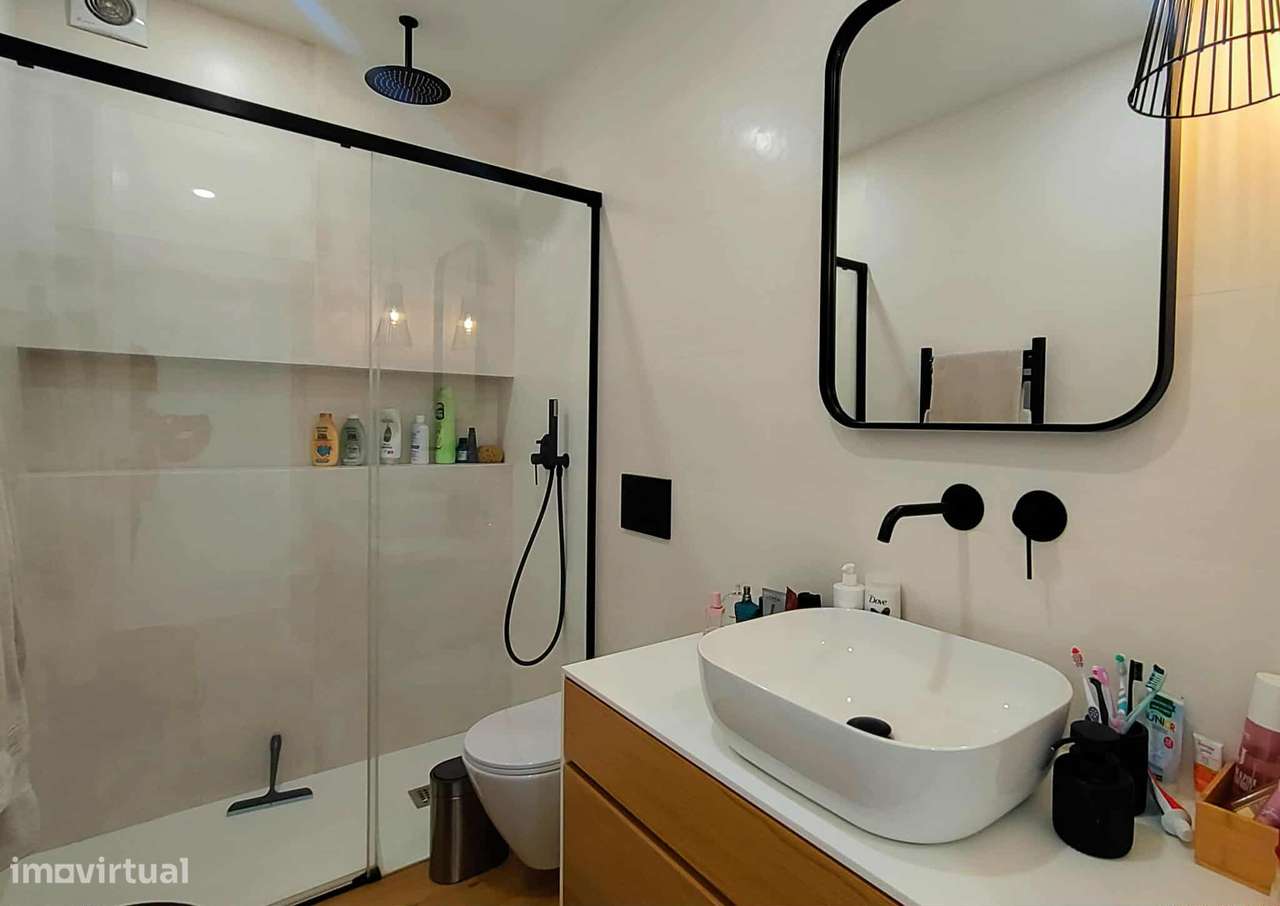 Moradia T3 em Primeira Linha de Mar em Cepães, Esposende-5