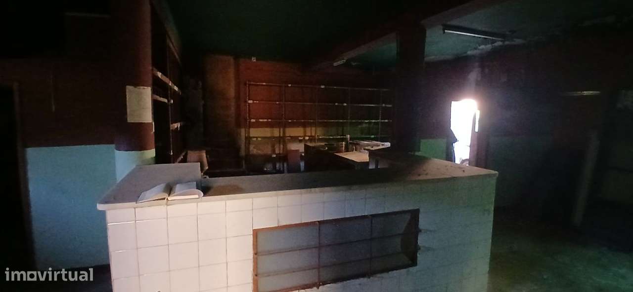 Quinta para restaurar na freguesia de Chãos - Grande imagem: 5/60