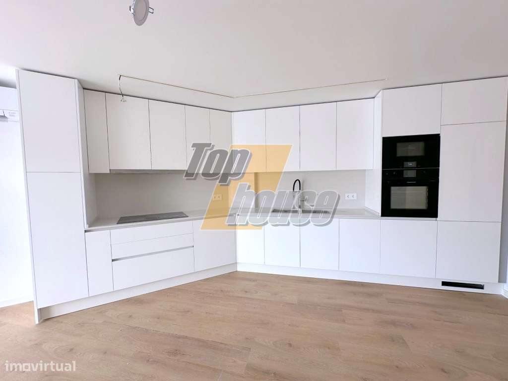 Apartamento T2 Novo , Parqueamento e Arrecadação - Costa de Caparica - Grande imagem: 3/17
