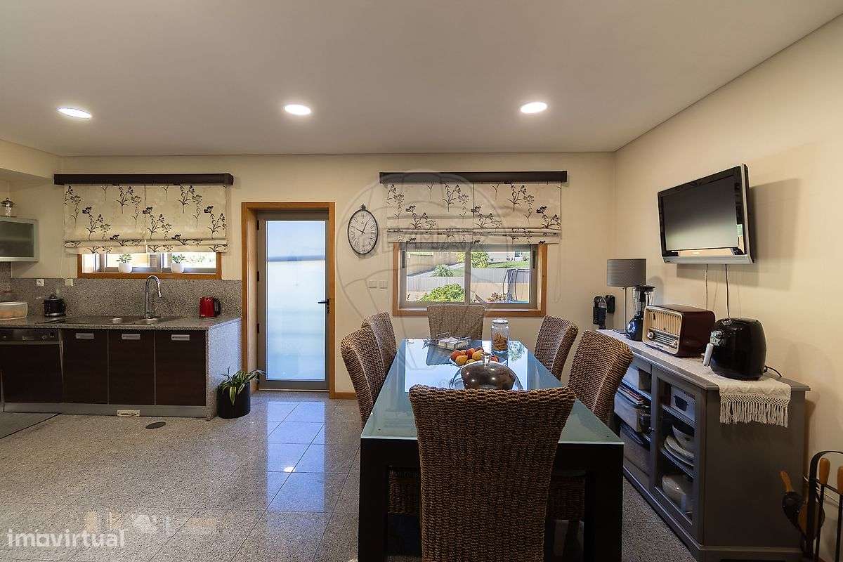 Moradia T3 para venda-10