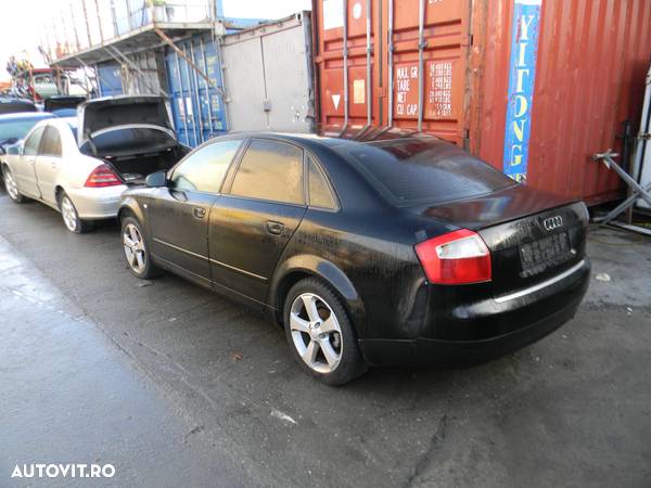 Dezmembrari  Audi A4 B6 (8E)  2000  > 2004 1.9 TDI Motorina - 2