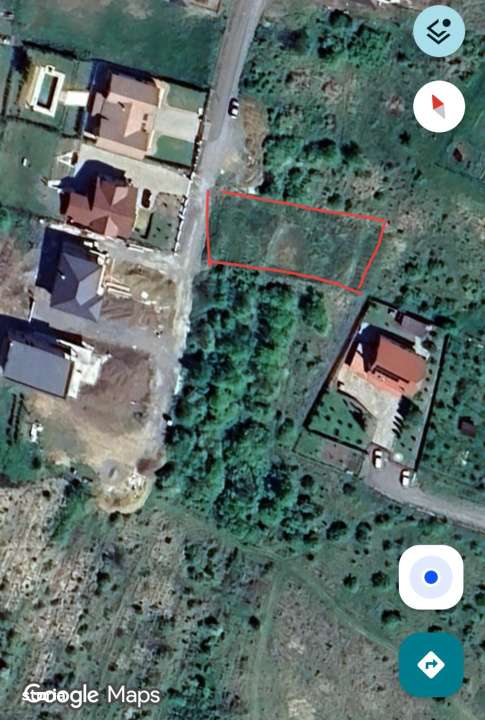 Teren de vanzare 1000 mp cu autorizatie de constructie - Imagine principală: 2/5