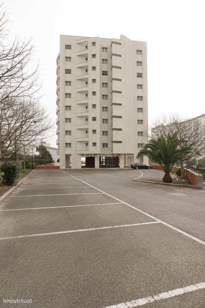 Apartamento T3 de Prestígio em Condomínio Exclusivo | Vista Mar | Paço - Grande imagem: 3/44