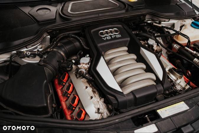 Audi A8 4.2 FSI L Quattro - 25