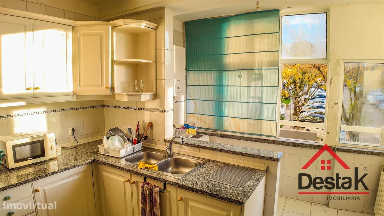 Apartamento T3 para arrendamento na Quinta do Bosque - Grande imagem: 2/23