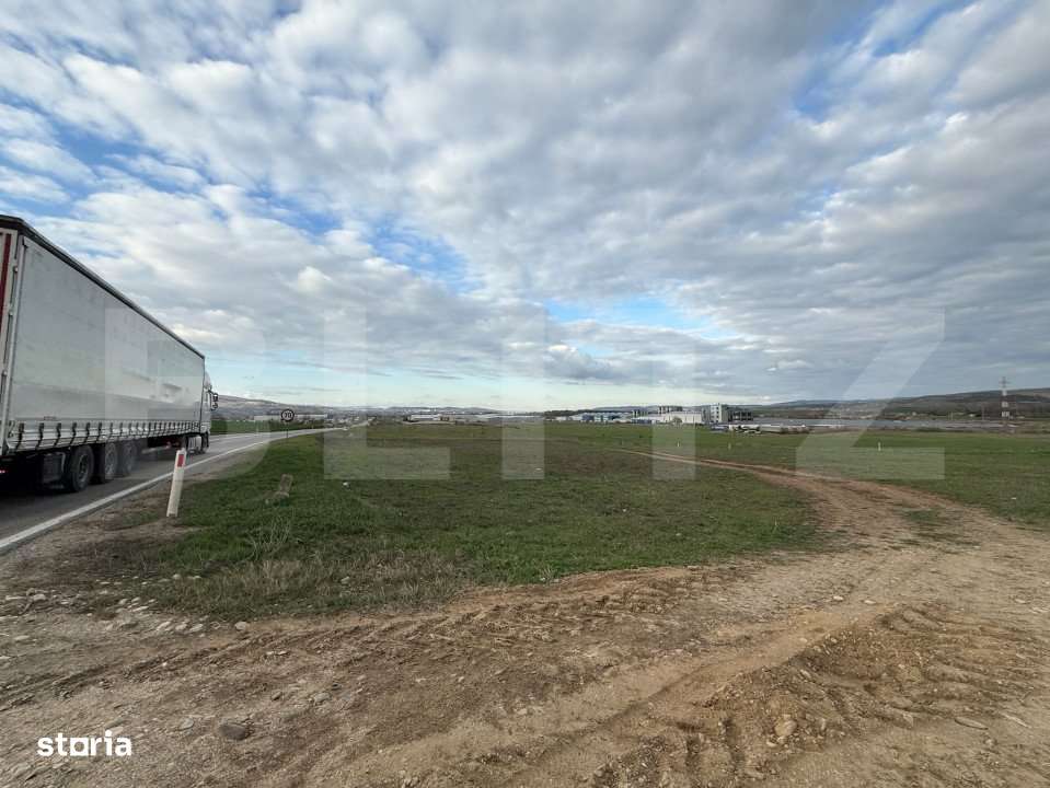 Teren extravilan de vanzare - 5707 mp - Zona 3 Poduri, Sebes-Alba - Imagine principală: 3/4