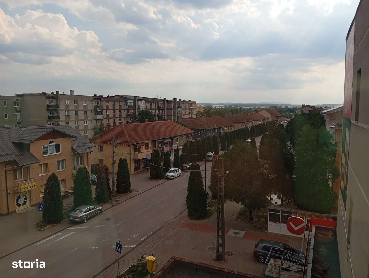 Apartament 3 camere in orasul Sebis-10