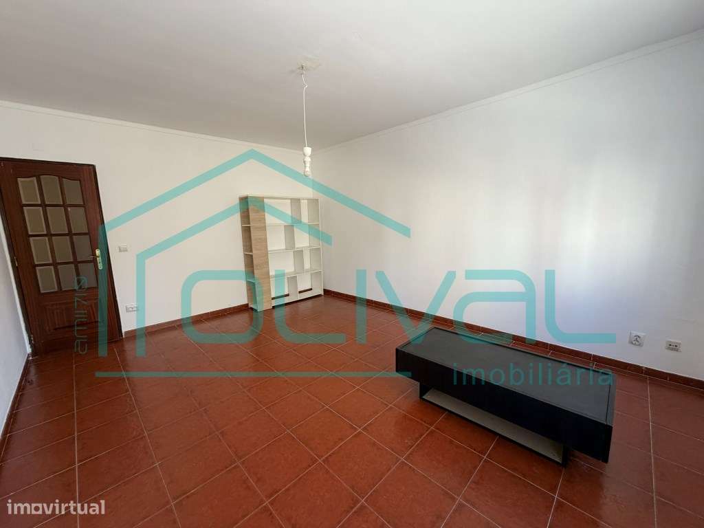 Apartamento T2 1º ANDAR-7