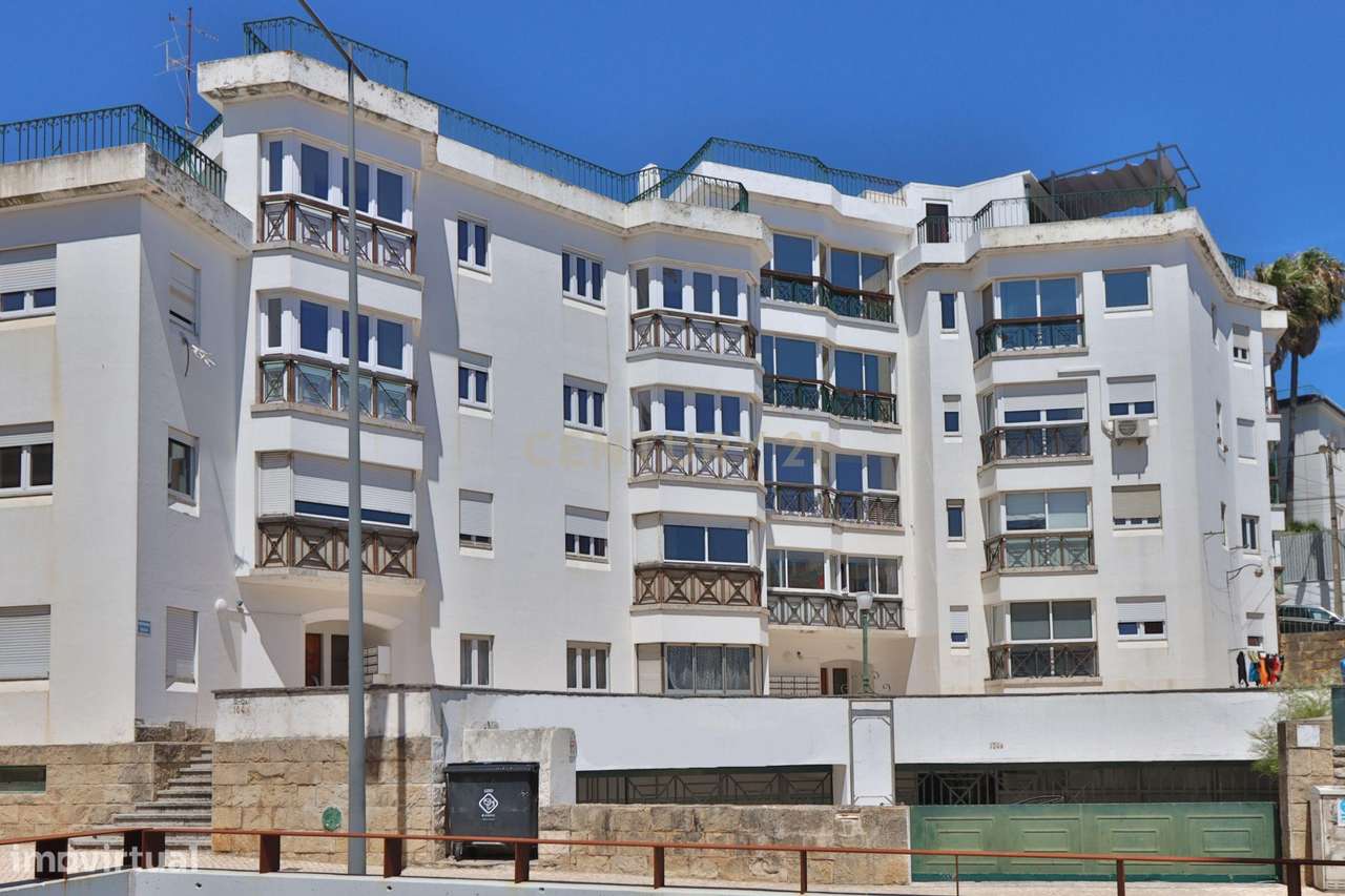 Vista de Mar - Apartamento T1 Completamente Renovado. Venda com possib - Grande imagem: 5/36