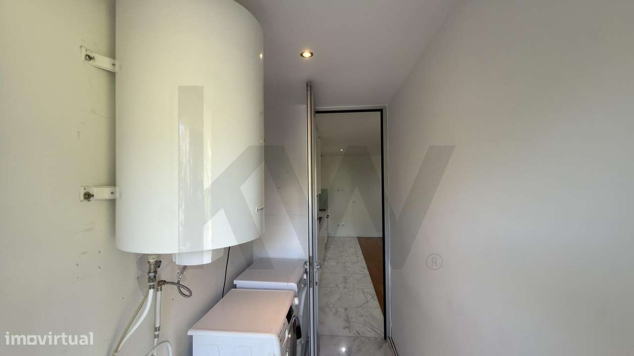 Apartamento T3 Condominio com piscina Belas Clube Campo-9