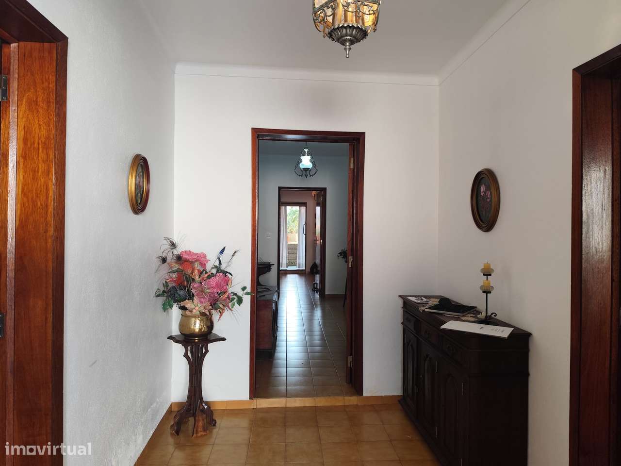 Moradia Terrea com garagem e quintal - Grande imagem: 5/17