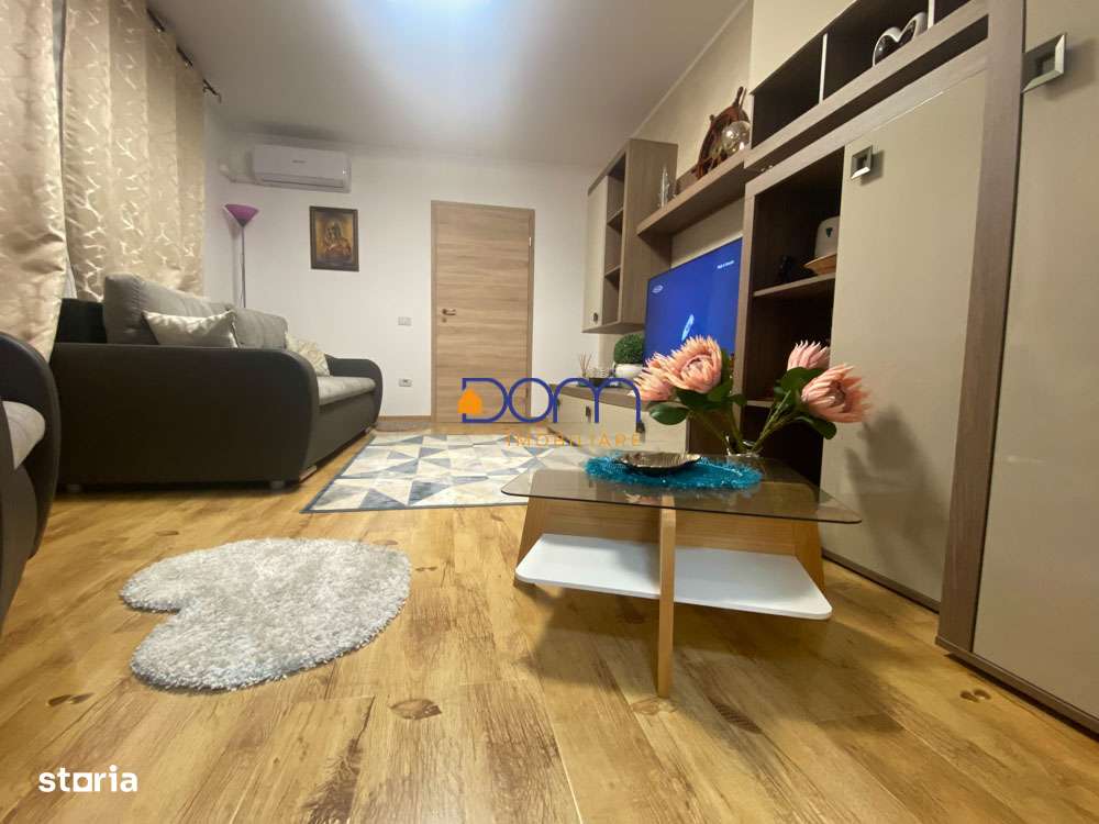 Apartament renovat, vedere la Dunare - Imagine principală: 5/13