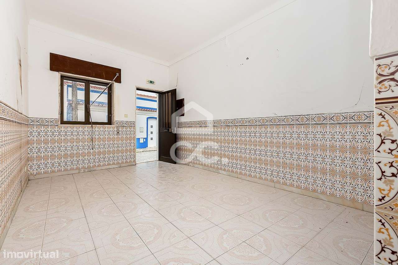 Moradia T2 Unifamiliar de Rés-do-Chão c/ Logradouro | Bencatel, Vila V - Grande imagem: 5/21