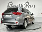 Mitsubishi Outlander 2.0 PHEV Intense Navi - 4