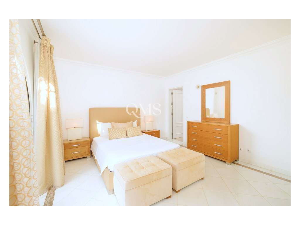 Moradia T4 Frente Golfe com Piscina & Total Privacy Vale do Lobo Al...-39