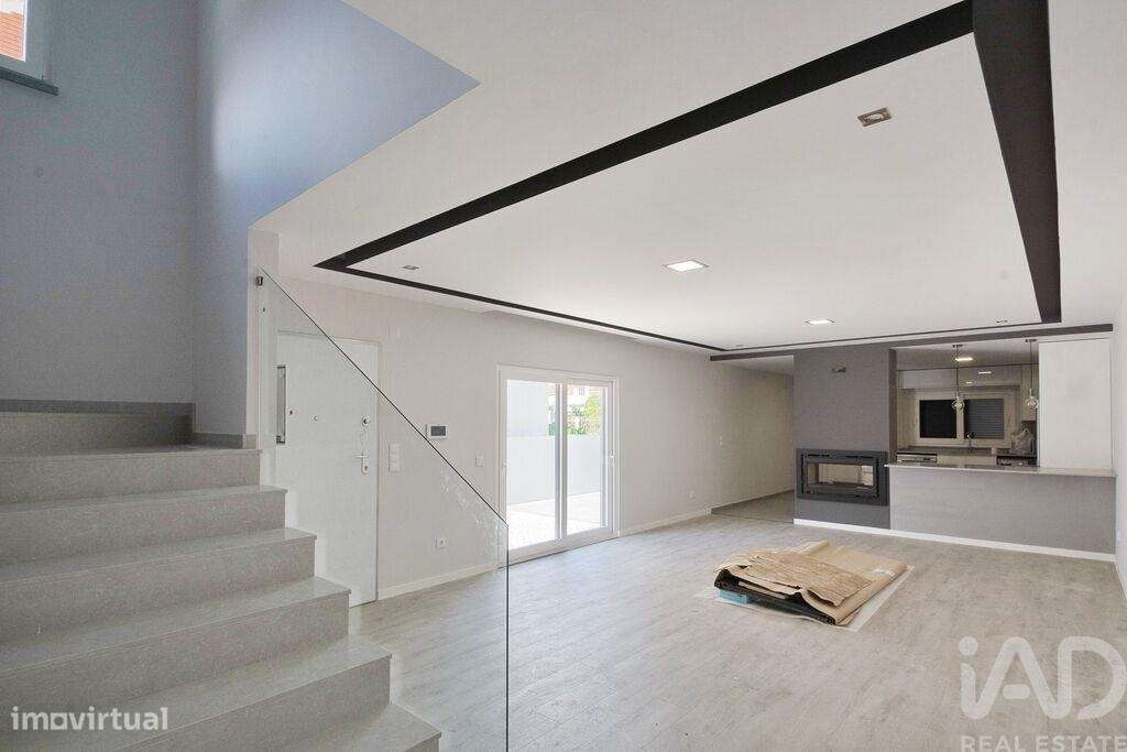 Casa / Villa T3 em Fernão Ferro de 185,00 m2 - Grande imagem: 3/20