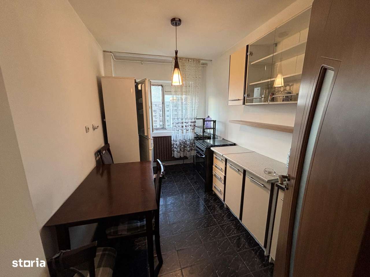 3 camere, 2 bai, tamplarie PVC + termopan, bloc 1988,  balcon închis!-11