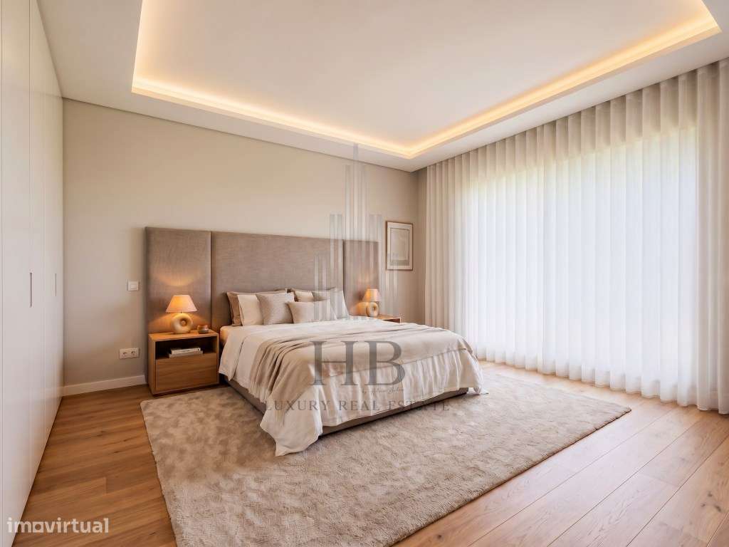 Moradia T4 de Luxo com Piscina Privativa e Jardim | Mafra-23