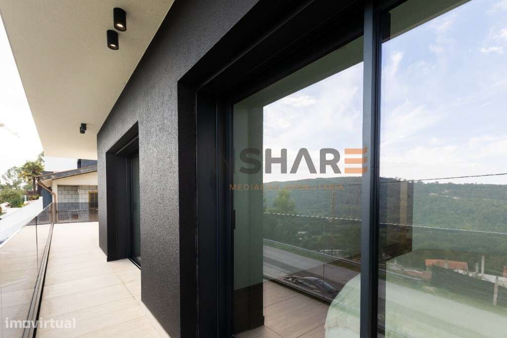 Moradia Individual T4 - Nevogilde - Vila Verde - Braga-16