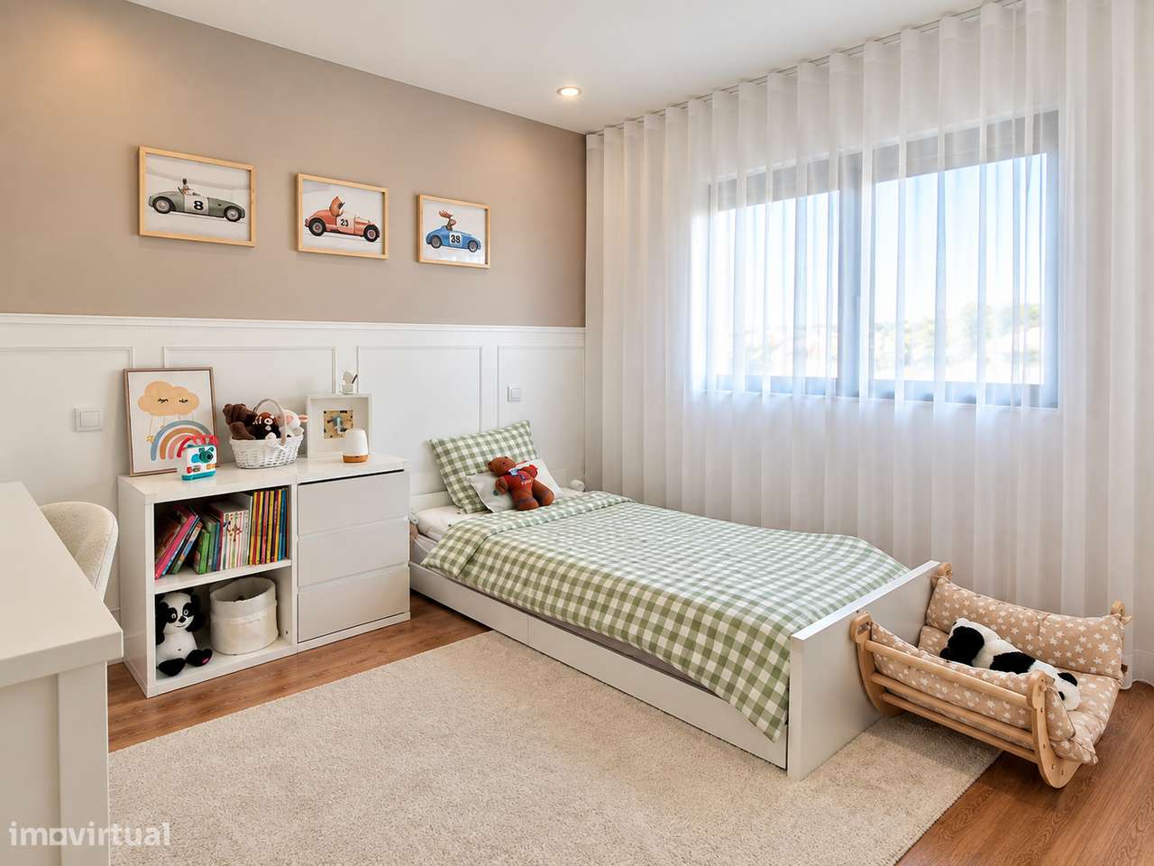 Moradia T3+1 com Jardim e Garagem em Vila Nova-6